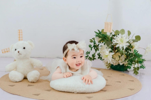 阳春宝宝三个月抬头不稳